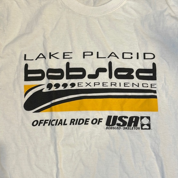 Lake Placid Bottom raw hem T-Shirt - Picture 2 of 3